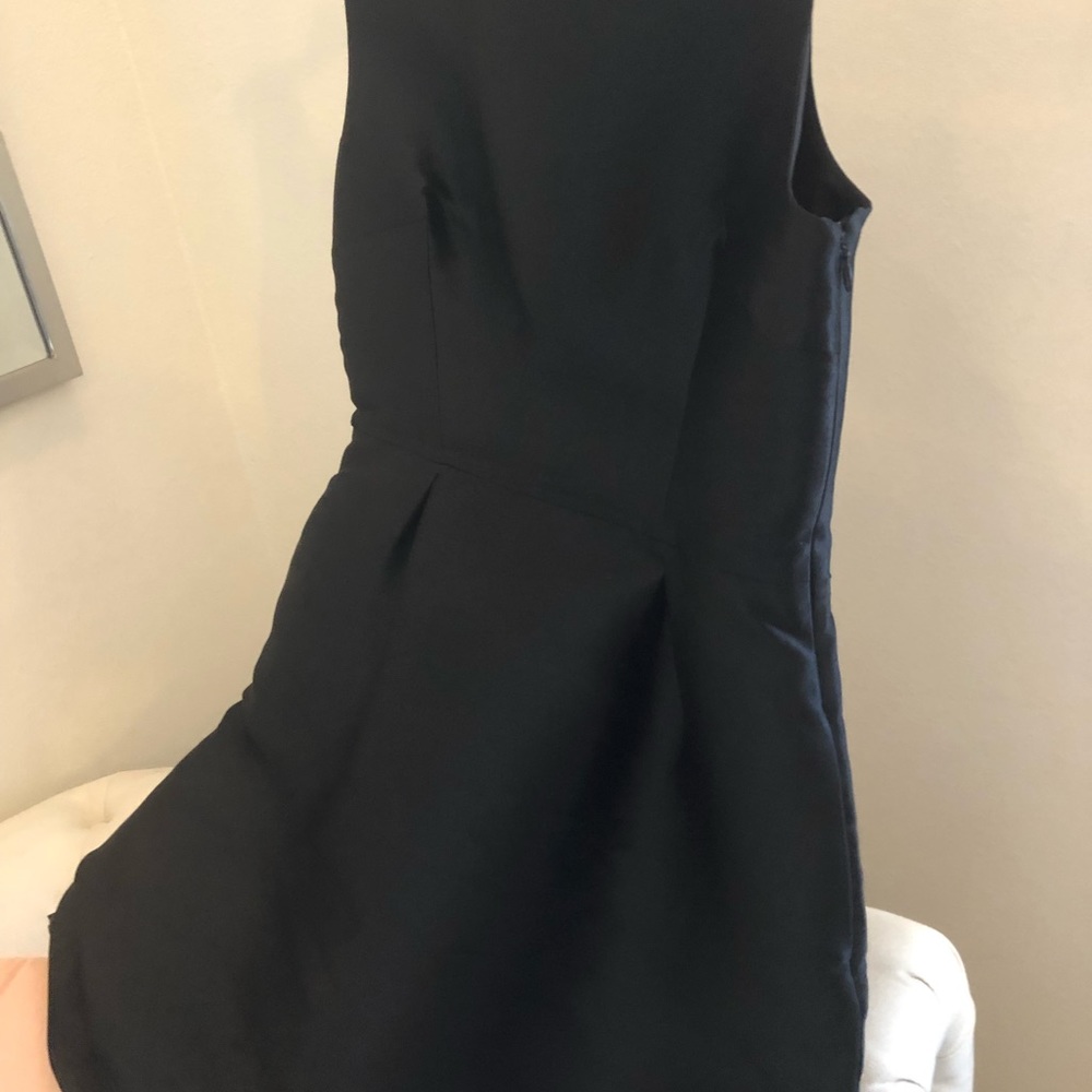 Beautiful Vintage Kate Spade NY ♠️“little black dress” size 10.